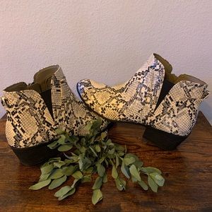 Sam Edelman "Pipper" Snakeskin Booties